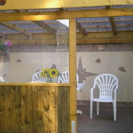 By With Sauna And Hot Tub كراكو آم زيه